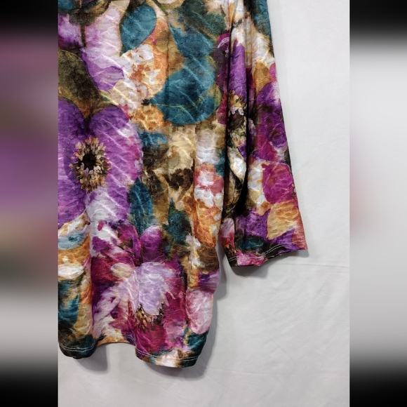 NWOT Alfred Dunner Floral Watercolor Shirttail Hem Top Women's XL Multicolor - Picture 5 of 10